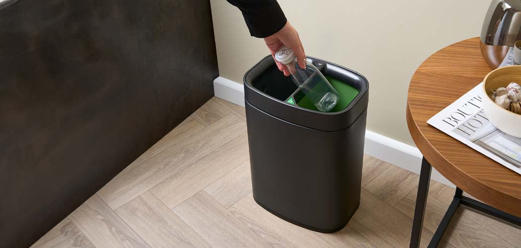 Hotel bedroom bins collection banner