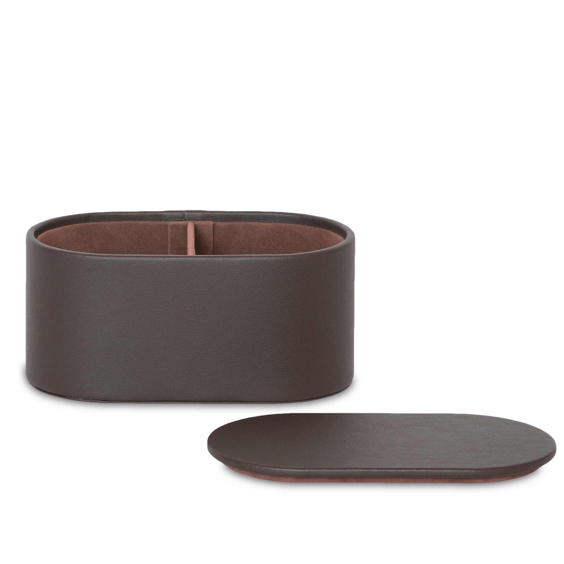 Bentley Bahia amenity box in brown leather with the lid removed